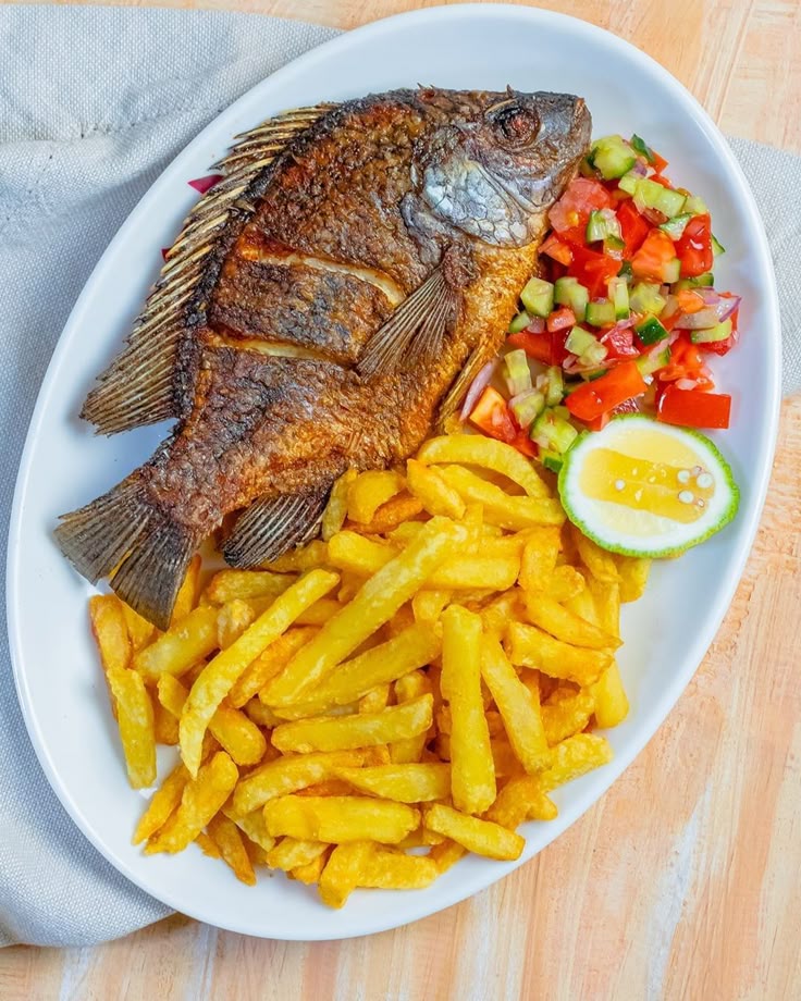 Rooftop Restaurant Iringa: appetizing, high-quality food photography
