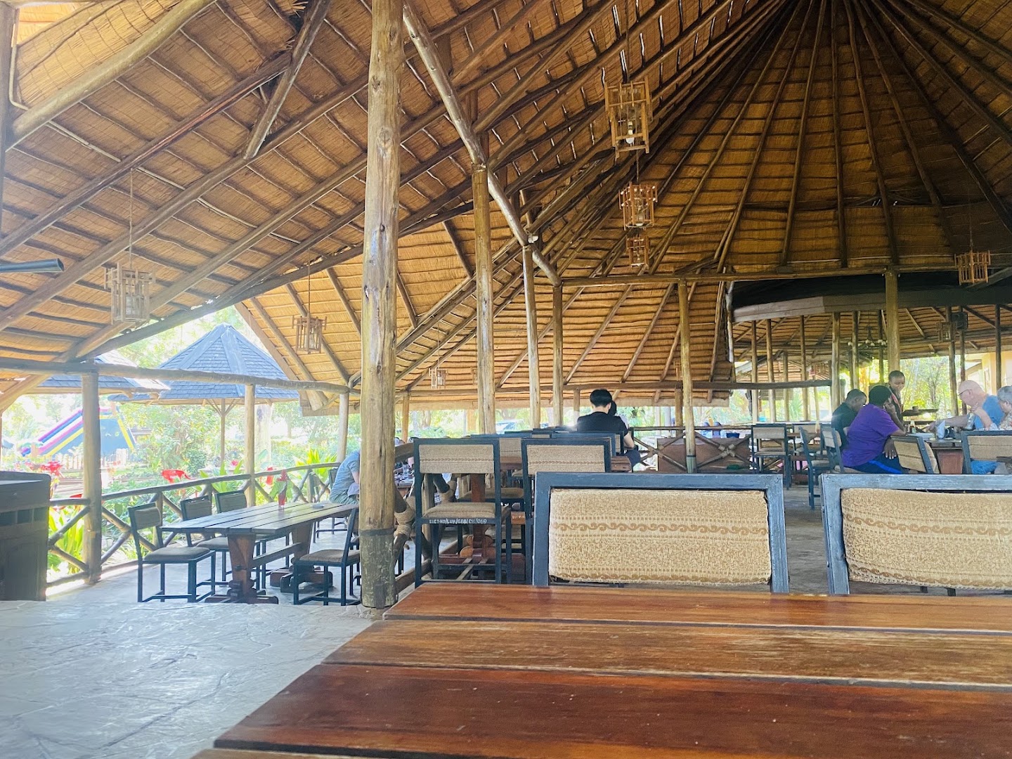 Green Bamboo BBQ: clear shot of restaurant interior