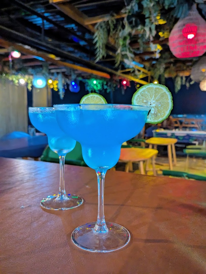 Pinnacle Lounge: appealing photo of signature drinks
