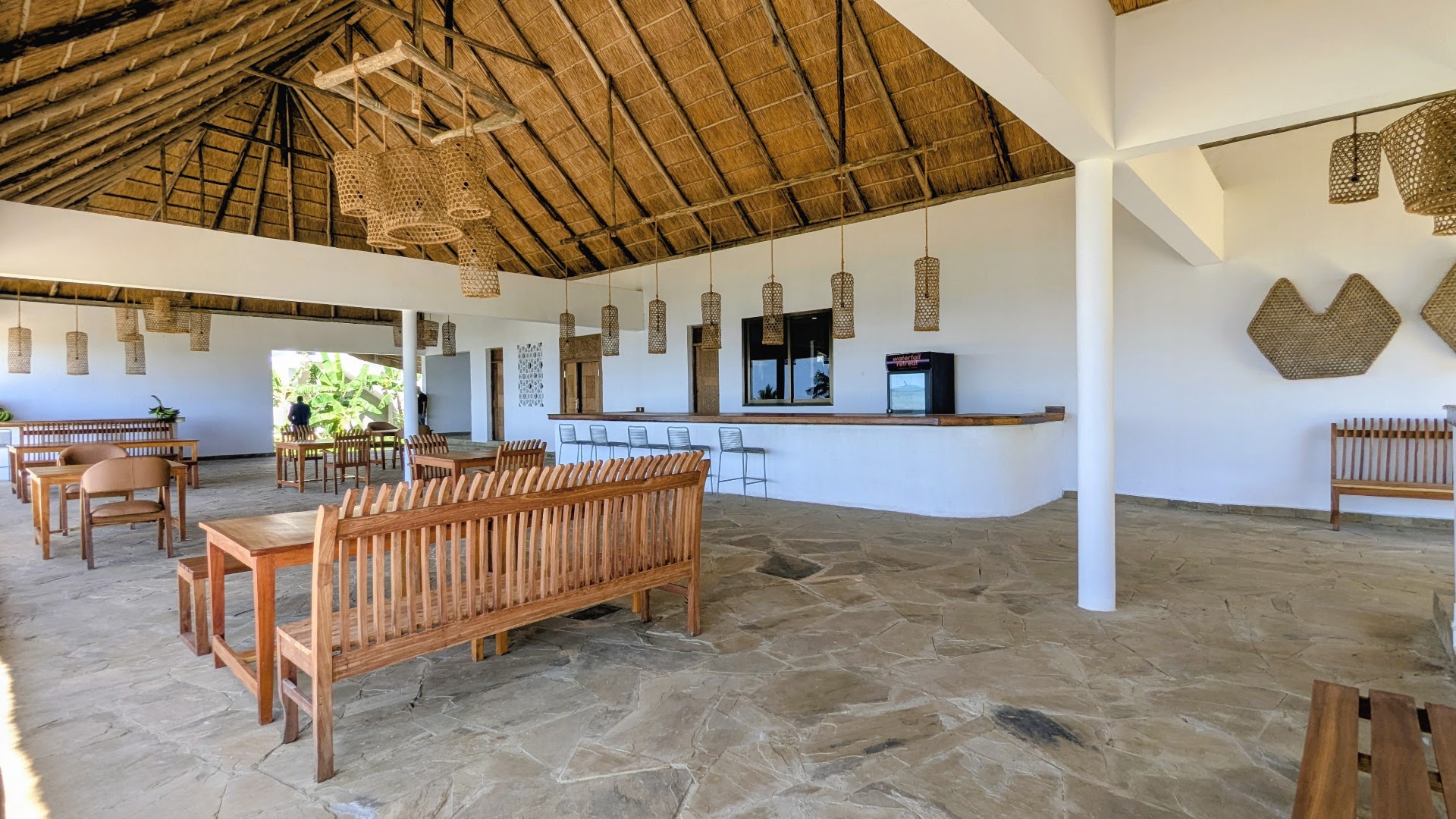 Bahari Restaurant: clear, professional shot of interior