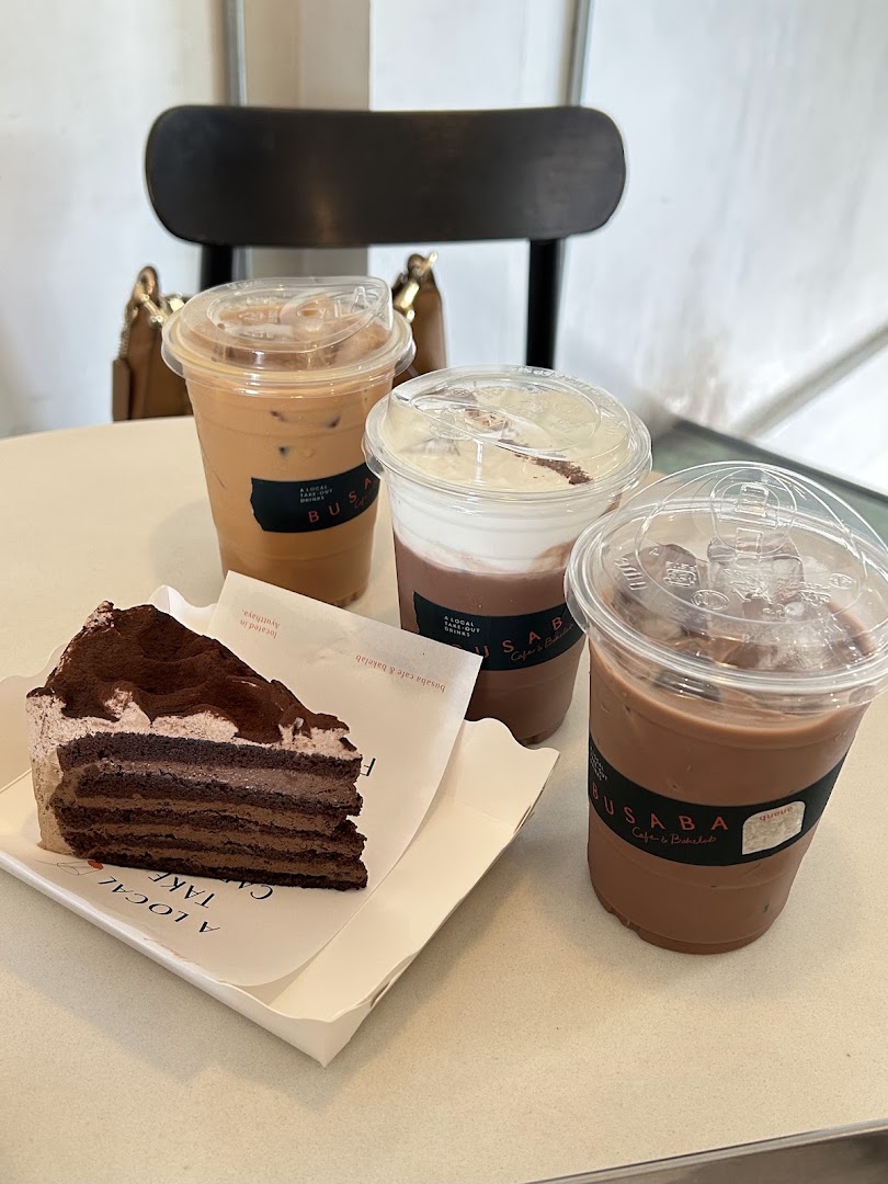 Busaba Cafe: appetizing photo of cafe offerings