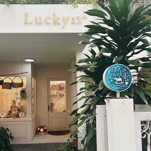 lucky13th: attractive, clear storefront photo