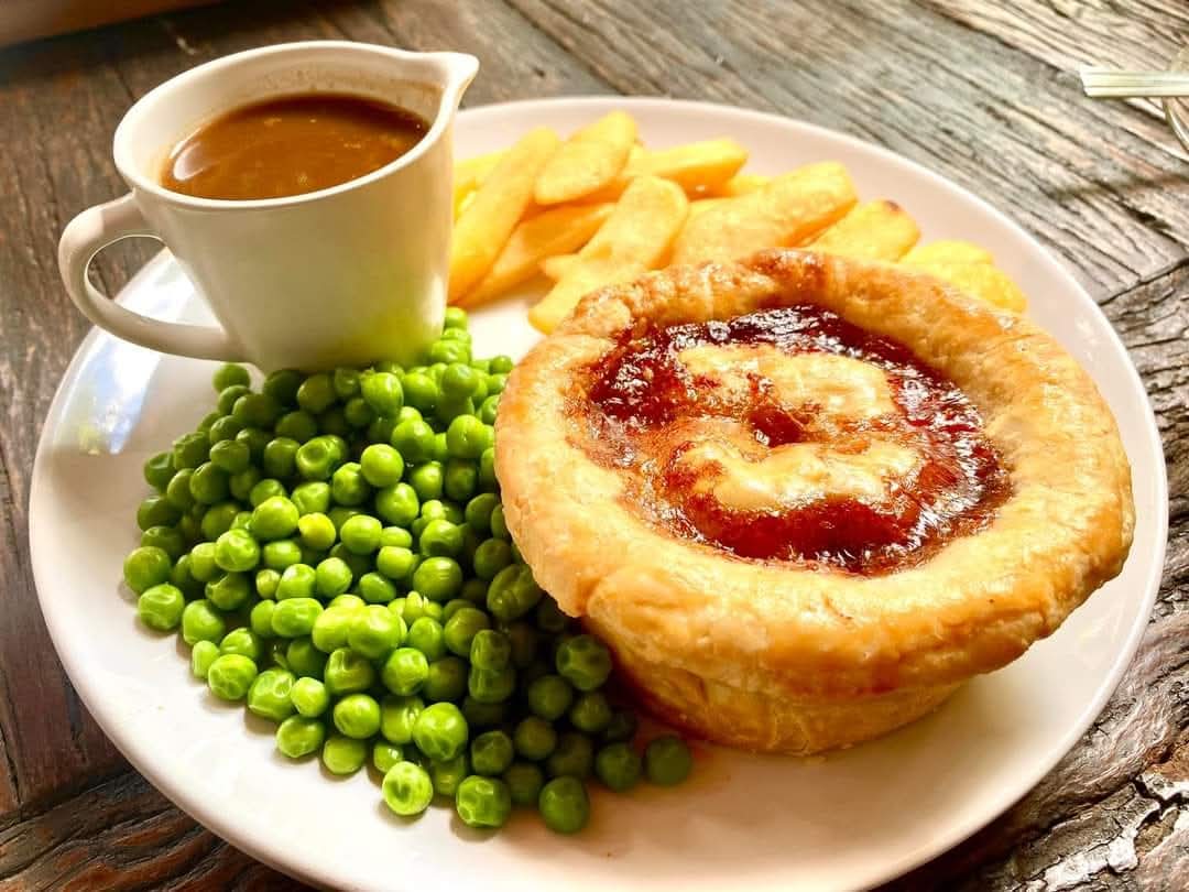 Archers: appetizing photo of bar food