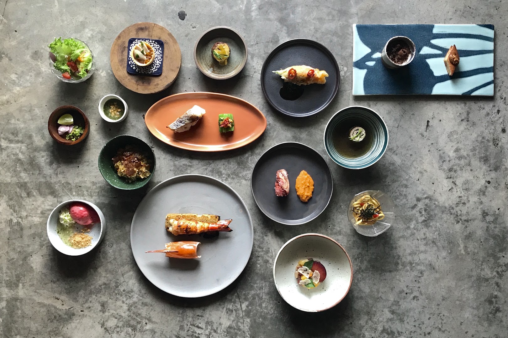 Blackitch Artisan Kitchen: high quality overhead food spread