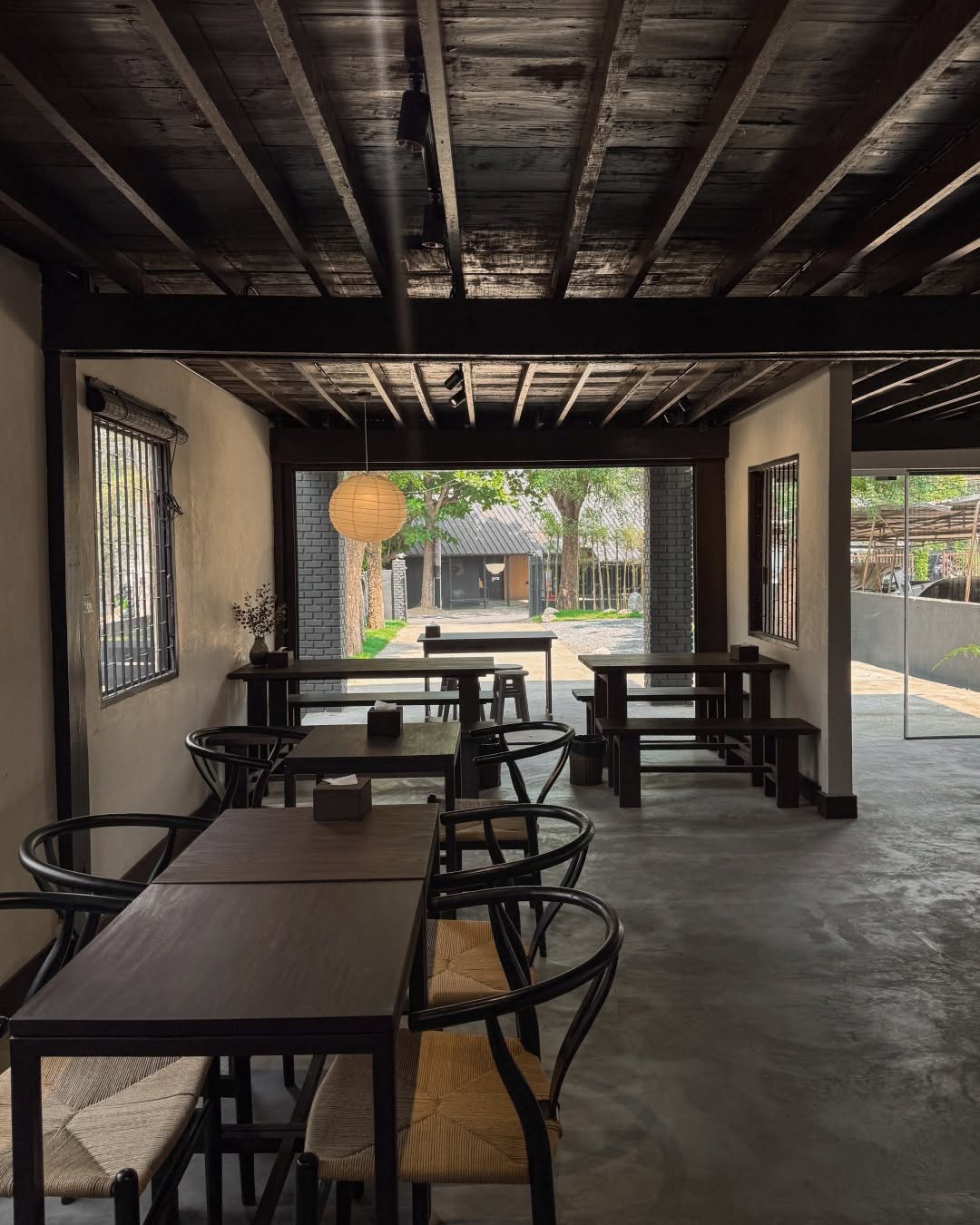 Cha Guu: attractive, professional interior atmosphere shot