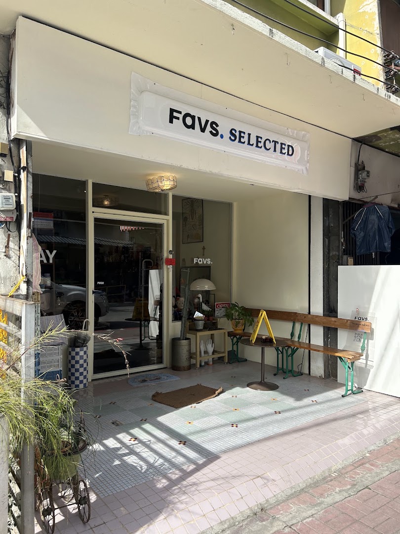 Favs Selected: clear storefront photo of shop