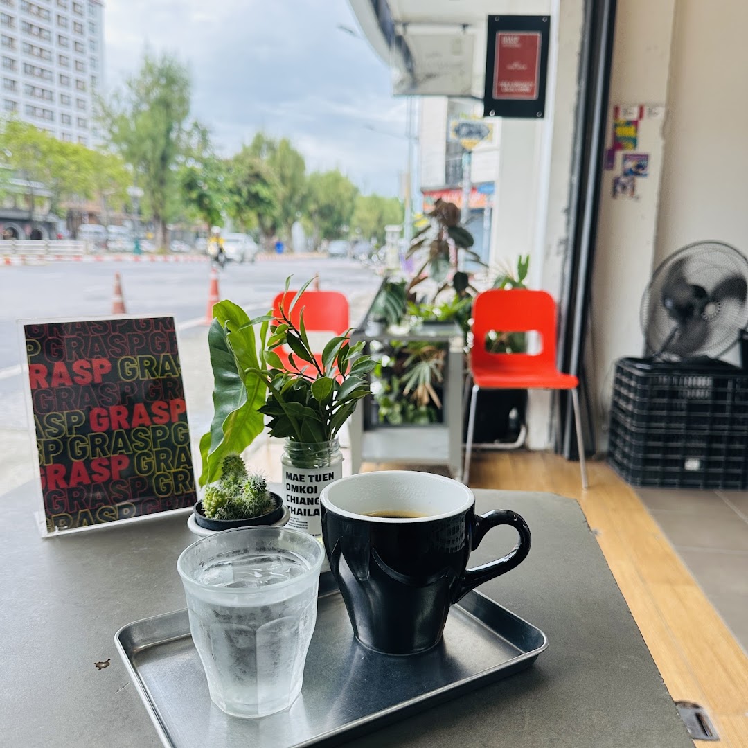 GRASP 1981 Espresso Bar: inviting cafe atmosphere and coffee