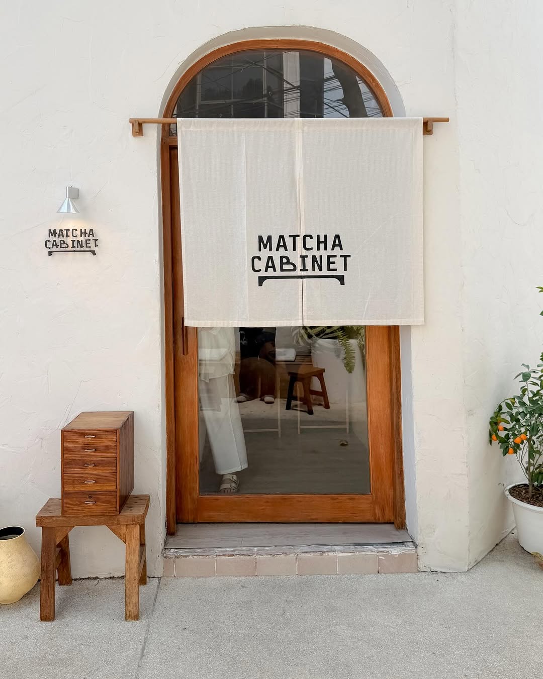 Matcha Cabinet: attractive and clean venue exterior