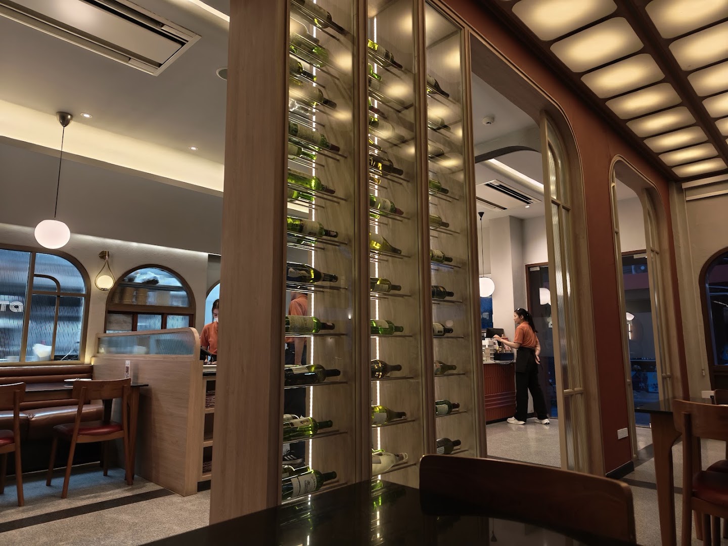 Patus Pasta: professional interior shot of restaurant