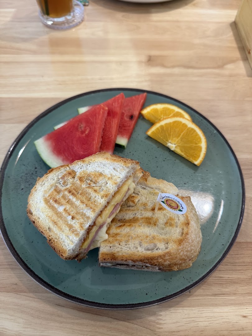 Sunflower Smoothies & Coffee: appetizing photo of breakfast food