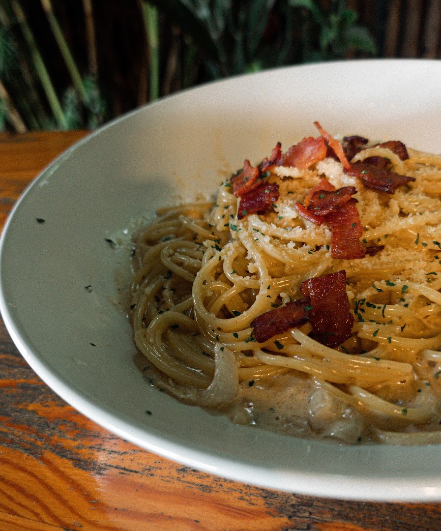 Dama Cafe: appetizing, high-quality food photography