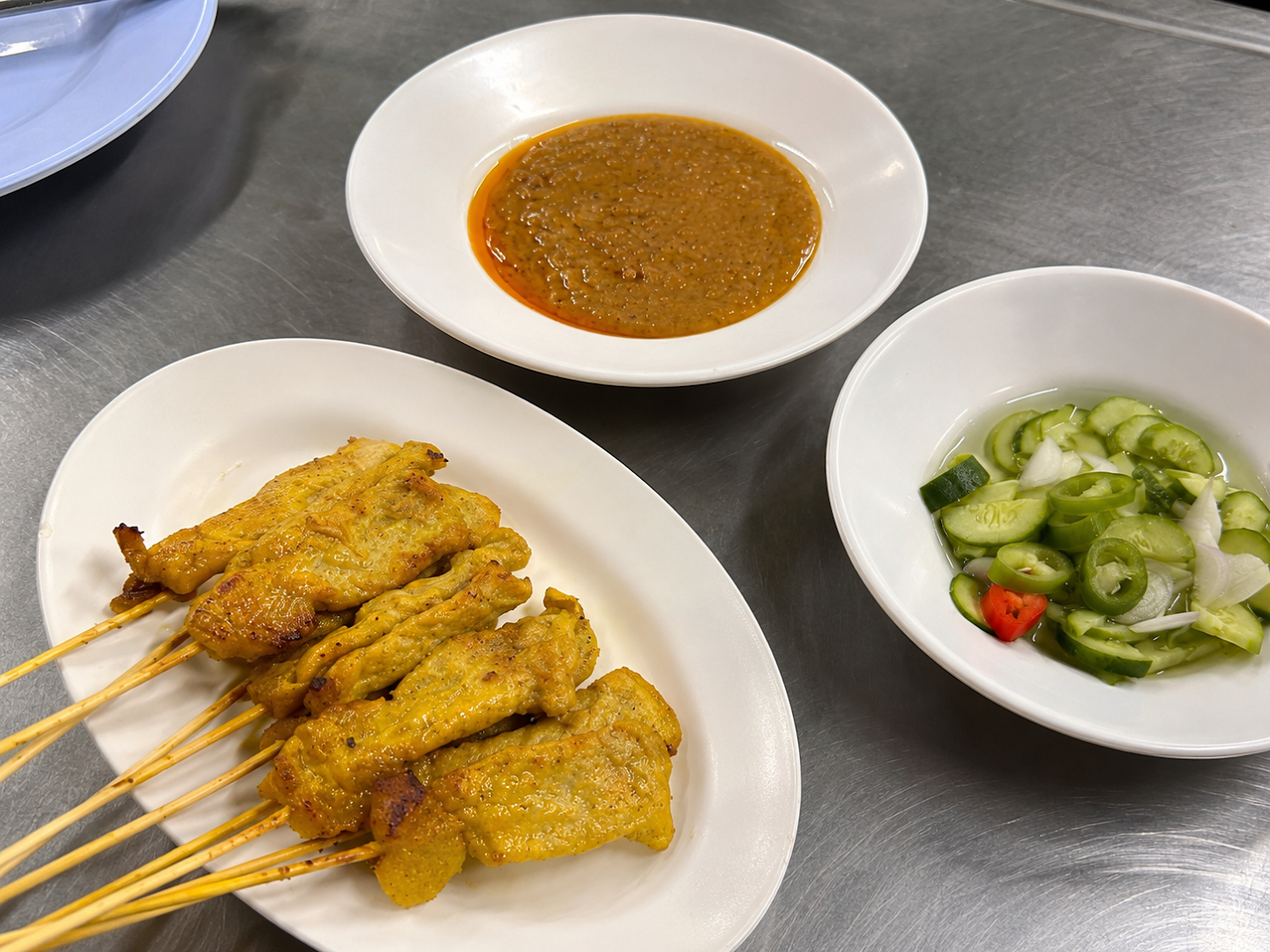 Jek Pia: appetizing photo of served food