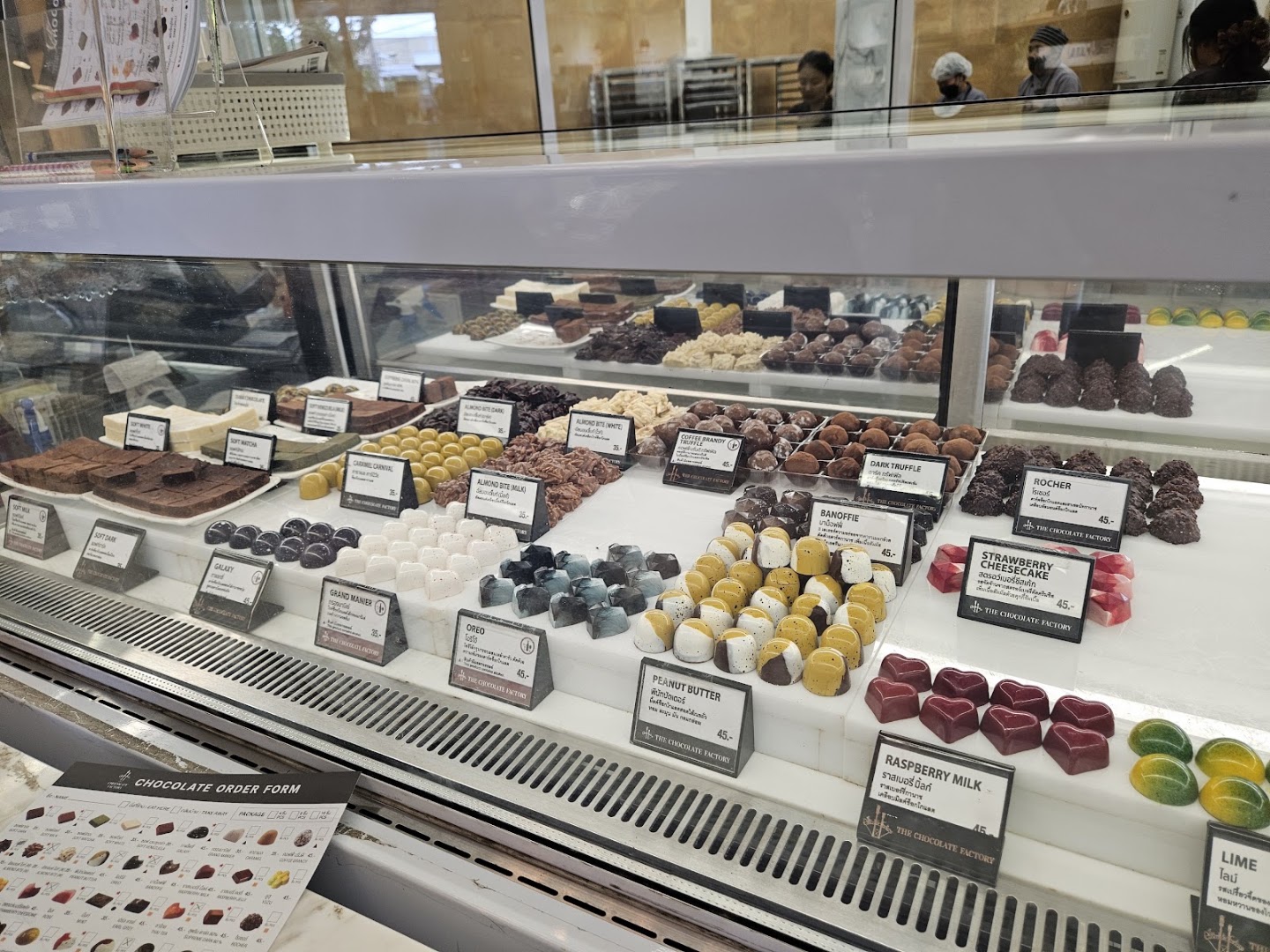The Chocolate Factory: clear display of restaurant products