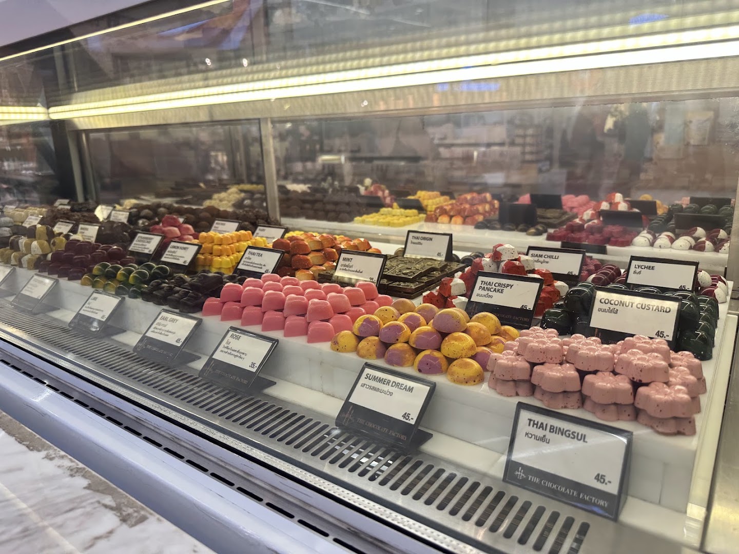 The Chocolate Factory: appetizing display of restaurant products