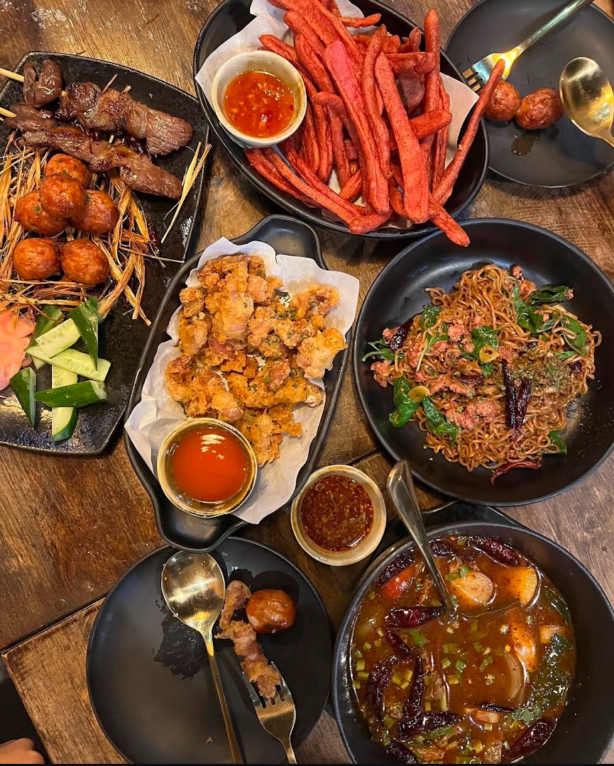 Three Dots & A Dash: appetizing high-quality food photography
