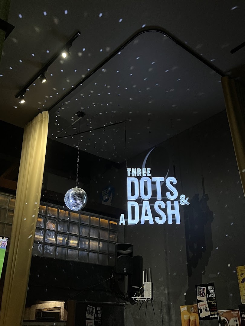 Three Dots & A Dash: venue atmosphere and branding