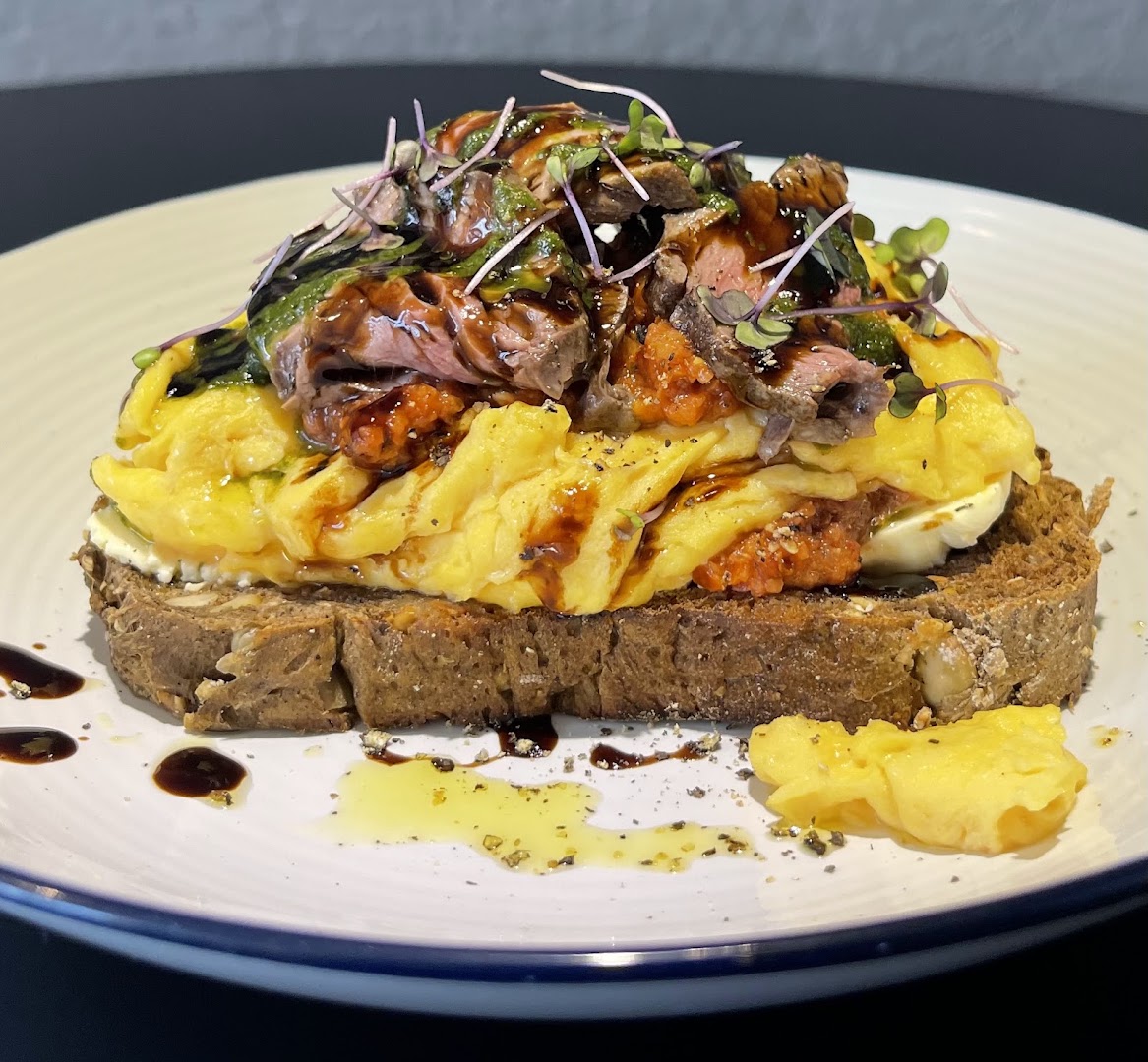 Coffee Collective Samui: appetizing, high-quality food photography