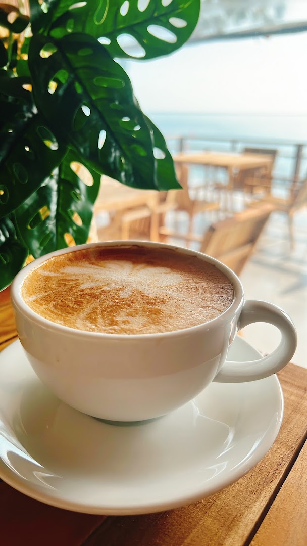 No.11 Cafe & Bar: appealing, high-quality coffee photo
