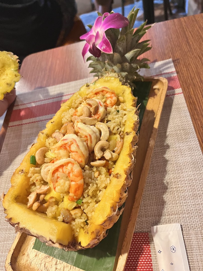 Chalita Cafe & Restaurant: appetizing, high-quality food photography