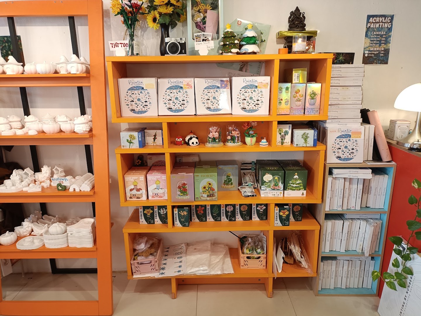ART and SOUL: venue products and interior