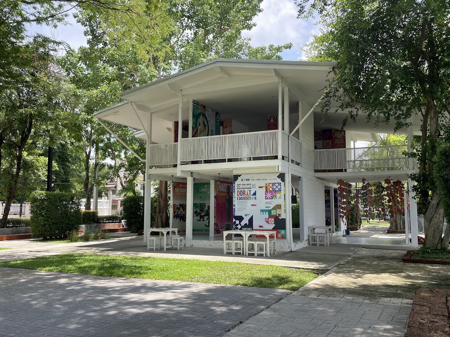 Art Gallery and Exhibition: clear exterior view of gallery