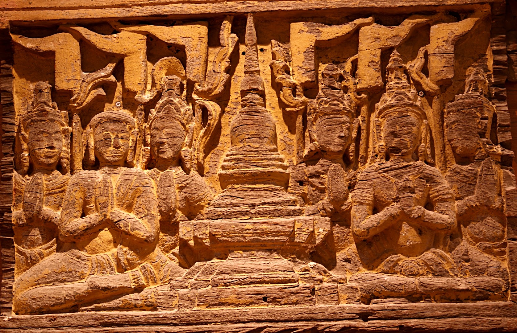 Korat Museum: high quality museum exhibit photo