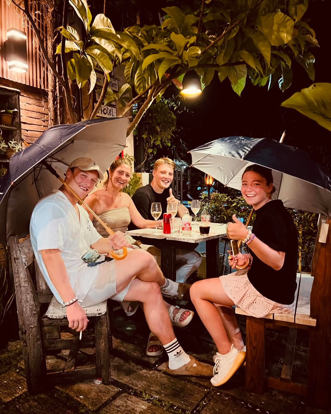 Witching Well: guests enjoying the atmosphere