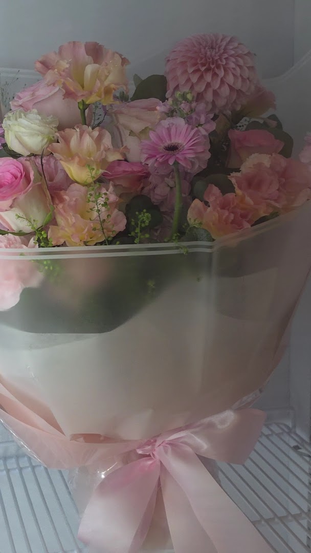 Jen Shop Phuket: clear photo of shop product