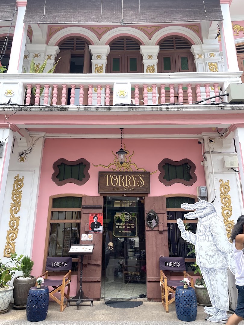 Torry's Ice Cream: attractive storefront photo