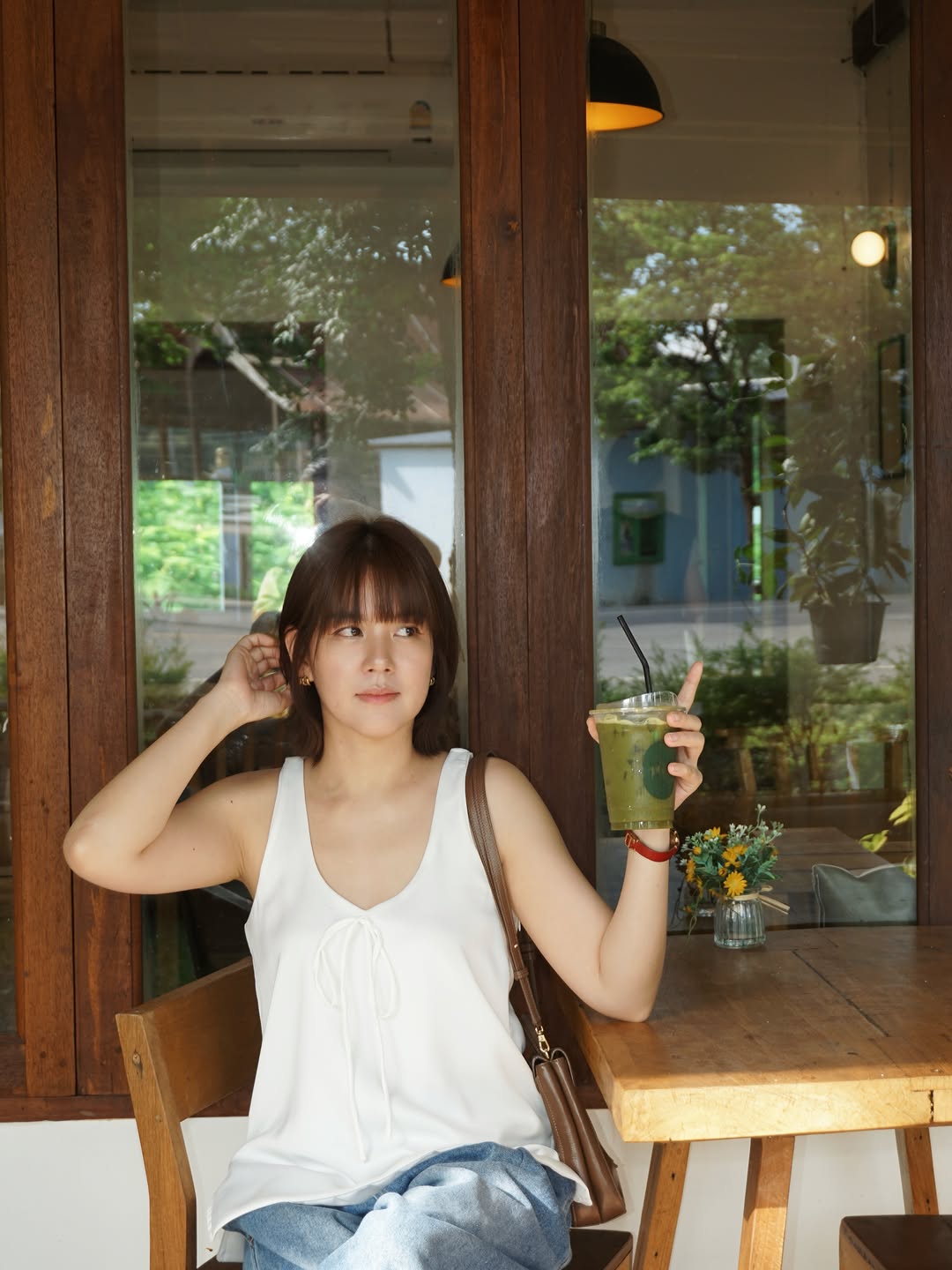 Lom&fon Kitchen: professional photo showing restaurant atmosphere