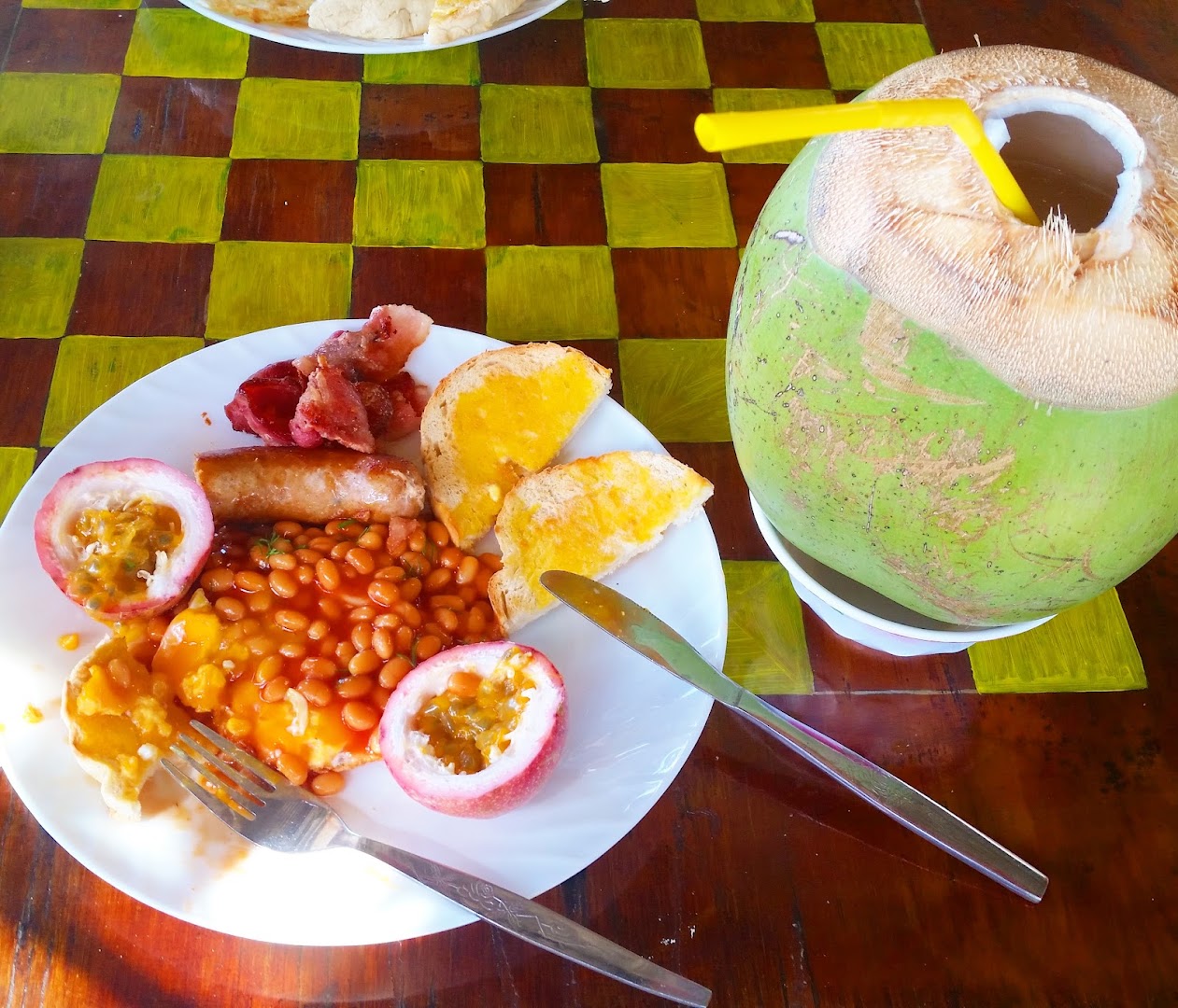 Mariner's Cafe: appetizing breakfast and drink photo
