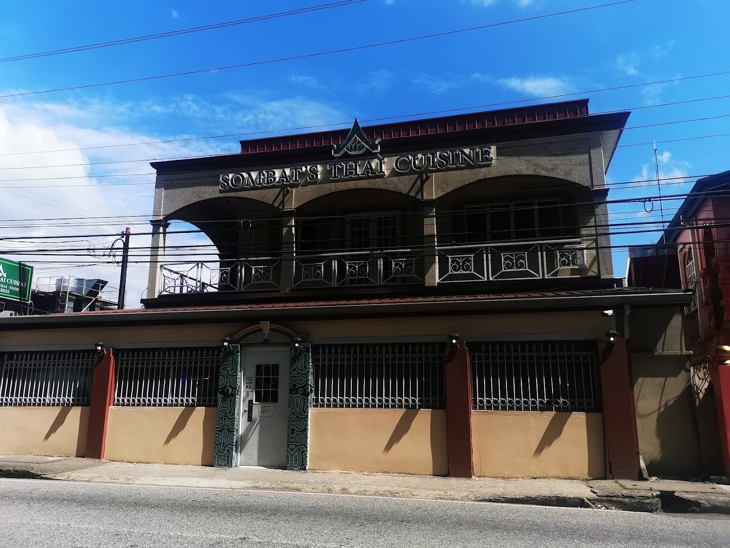 Sombat's Thai Cuisine: clear exterior shot of restaurant