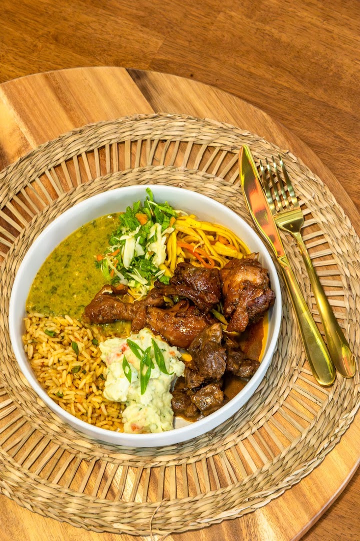 Charred Restaurant & Grill: appetizing, high-quality food photography