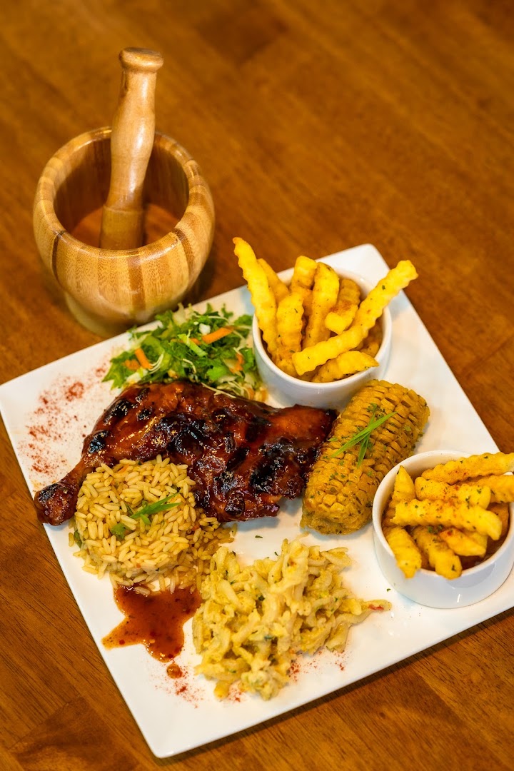 Charred Restaurant & Grill: appetizing, high-quality food photography
