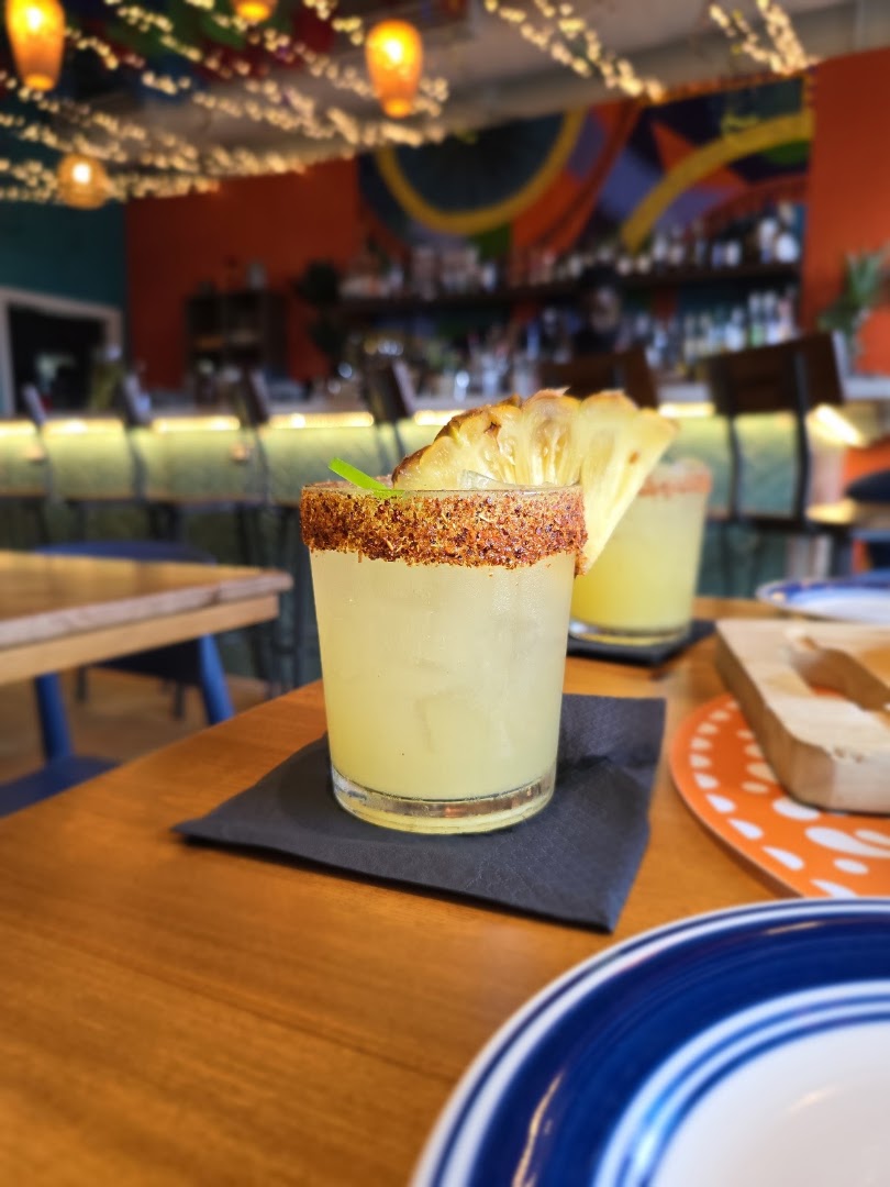 Fuego Taqueria: appetizing drink photo with atmosphere