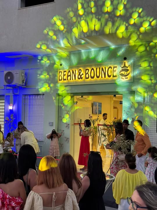 Bean & Bounce: venue atmosphere and event