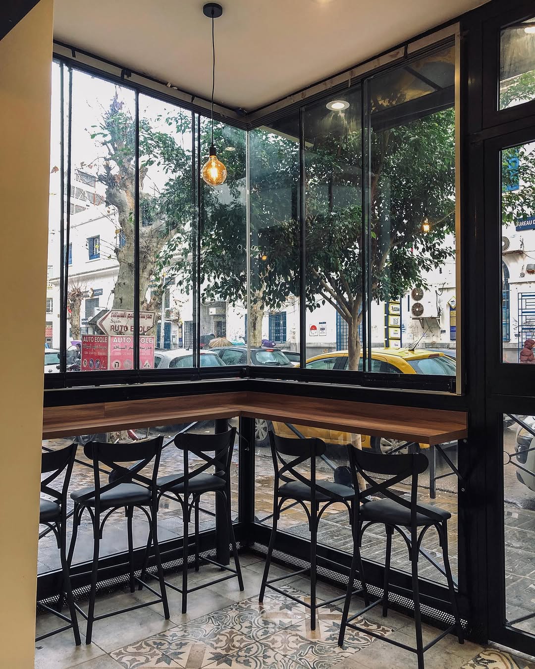Ben Gaid Hassine Coffee Shop: inviting and clean interior shot