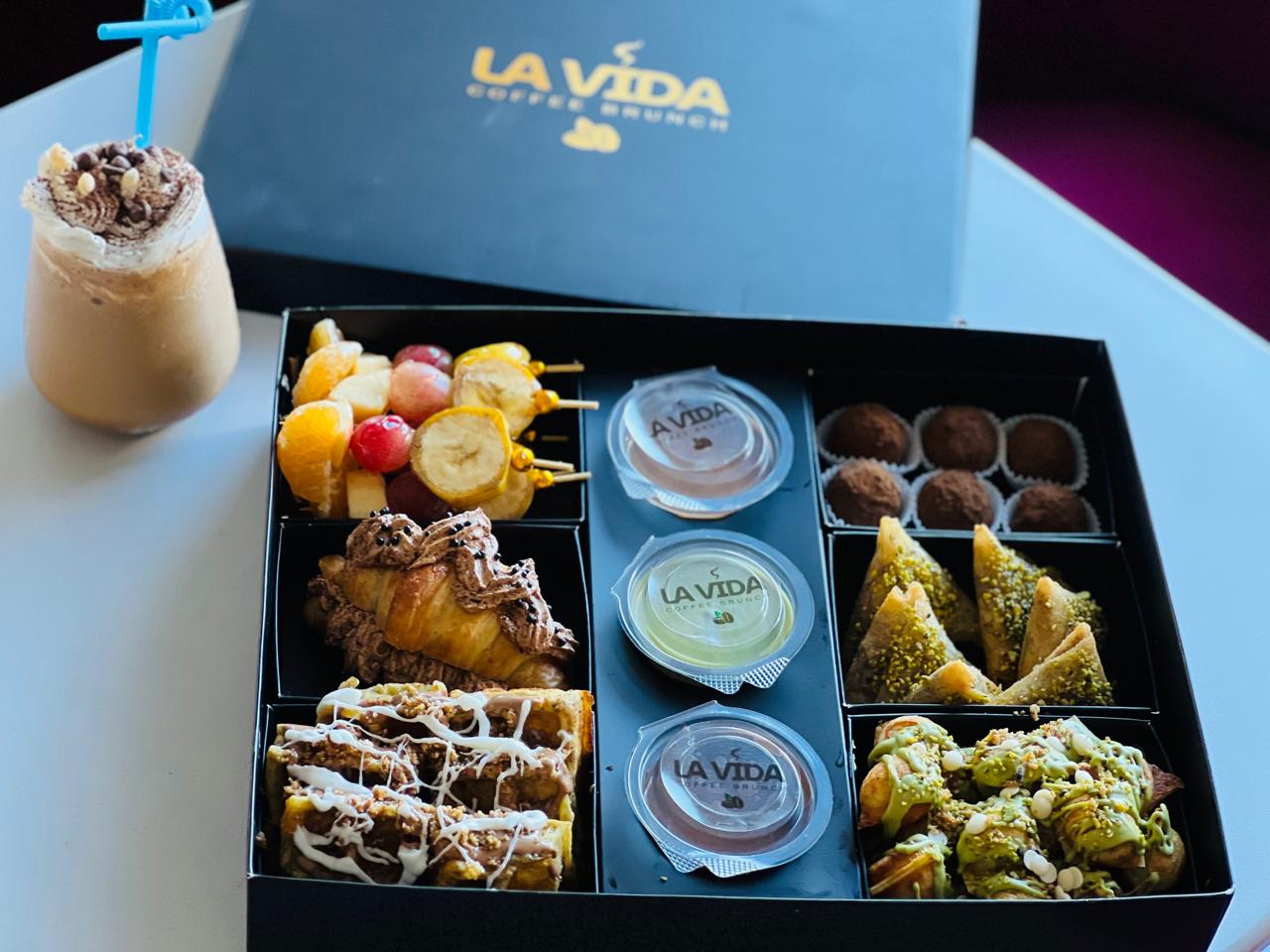 La Vida Djerba: appetizing display of restaurant food
