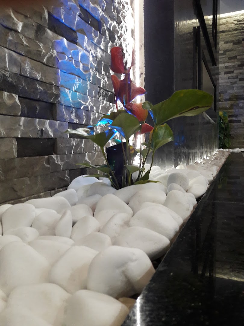 Café Bentaja: high quality interior design detail