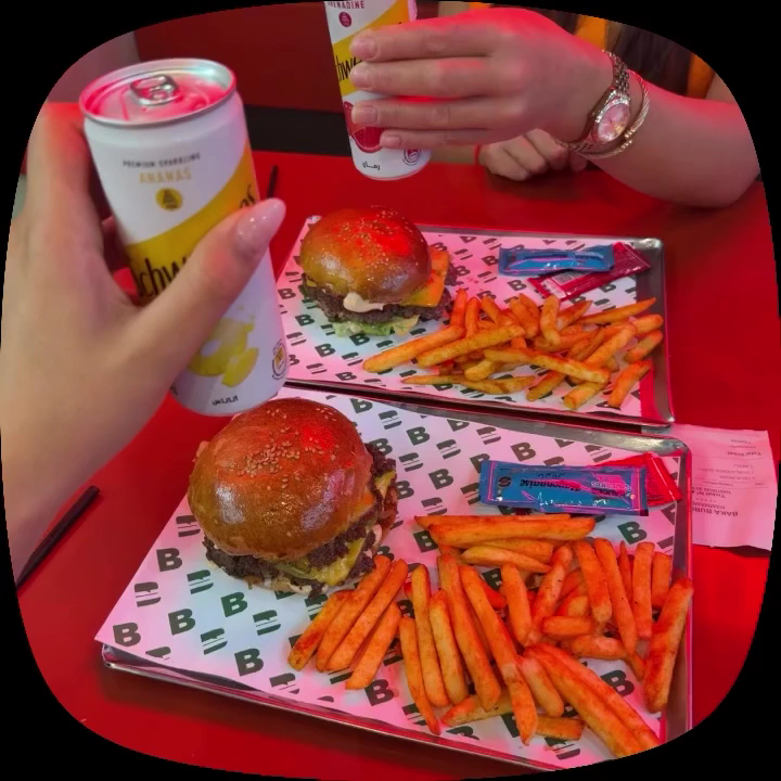 Baka Burger Hammamet: appetizing food and drink photo