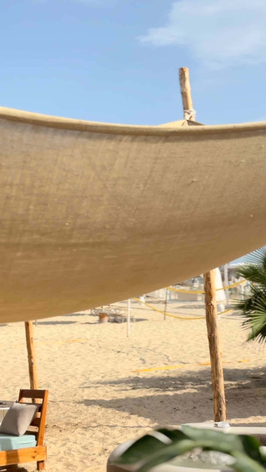 Santorini Beach: inviting beach bar atmosphere