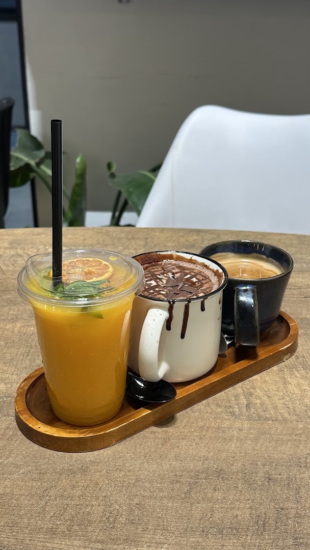 AURA Cafe Lounge: appetizing photo of cafe drinks