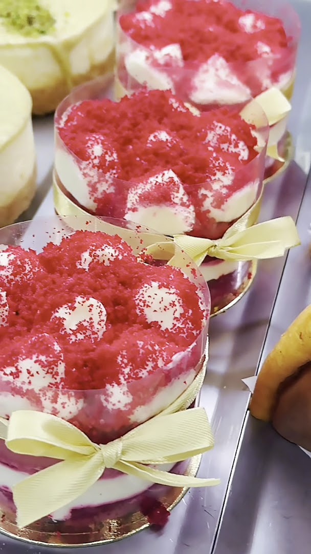 Catrina Latte: appetizing photo of dessert items