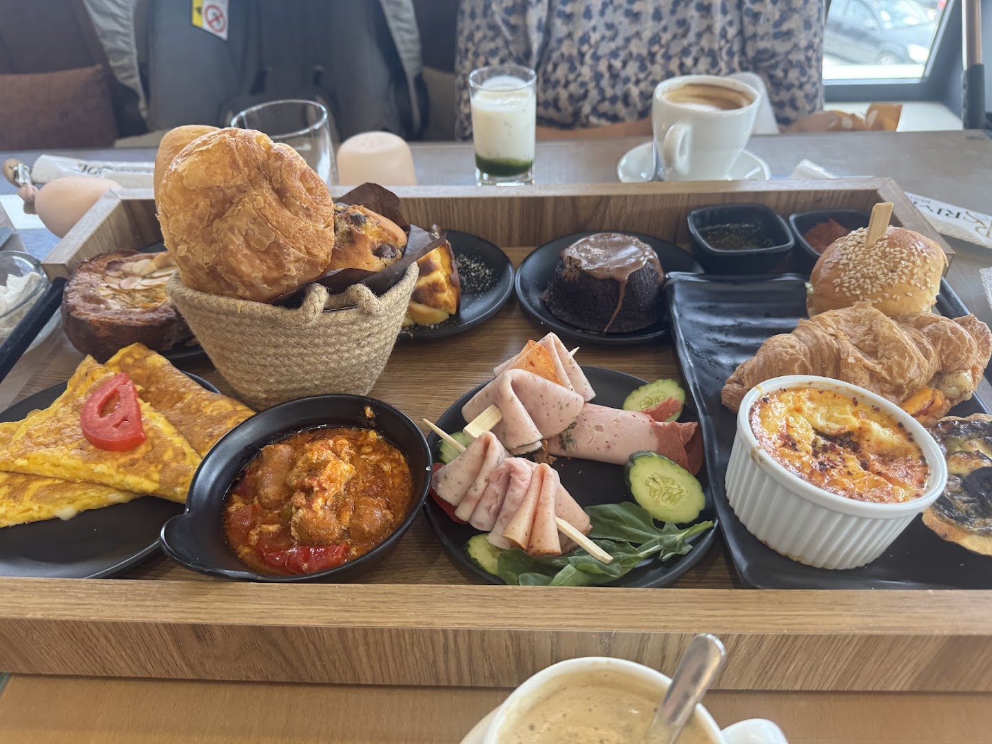 Riverside Café & Restaurant: appetizing breakfast spread photo