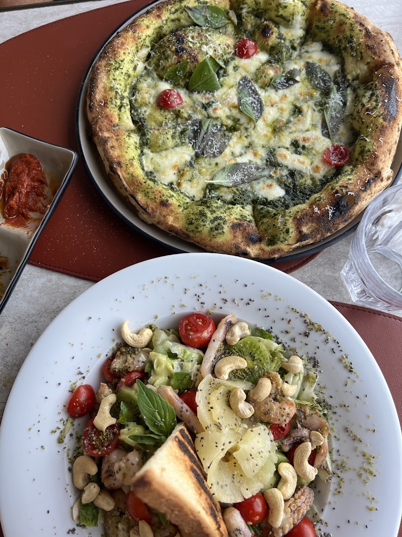 Bruschetta: appetizing, high-quality food photography