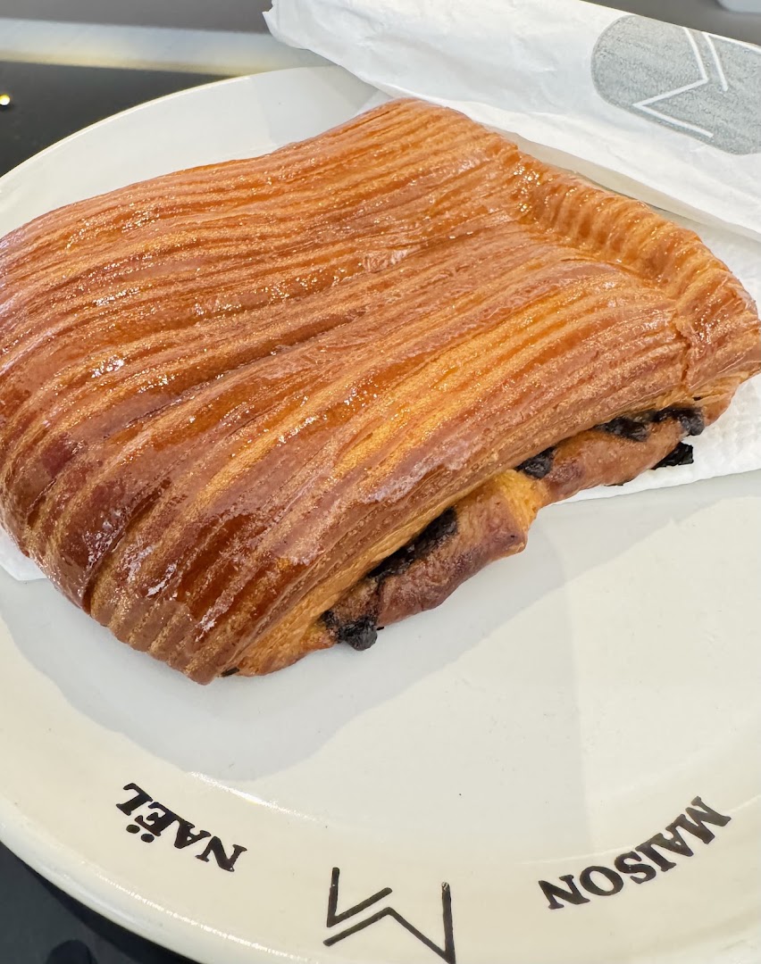 Maison Naël: appetizing photo of breakfast pastry