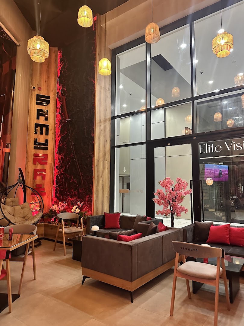 Samurai Lounge: attractive interior and inviting atmosphere