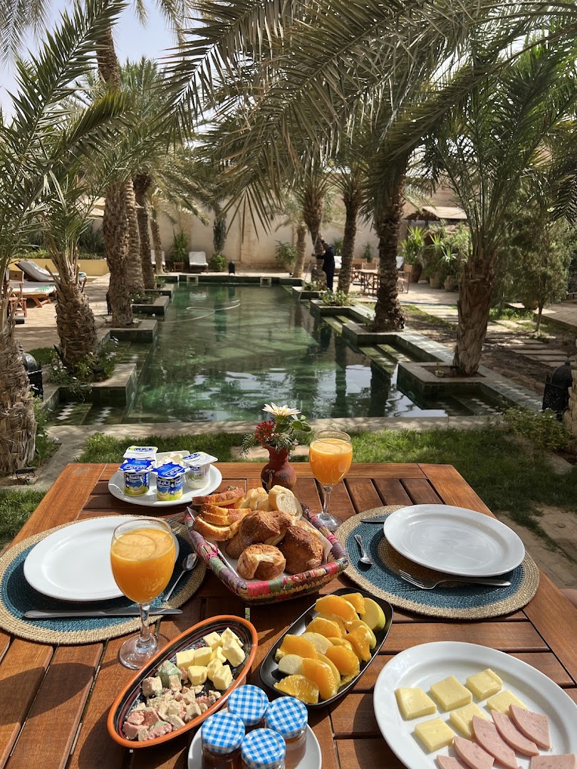 La Table de François: appealing breakfast setting with view