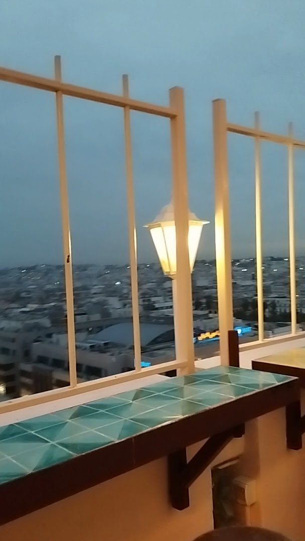 Habibi Downtown: nice rooftop bar atmosphere