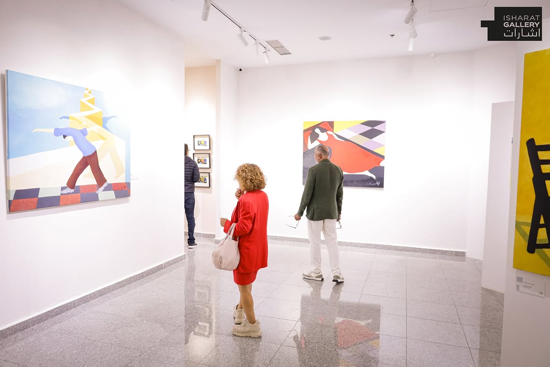 Isharat Gallery: clear, professional gallery exhibition shot